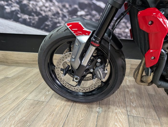 2023 Triumph TRIDENT 660 Black