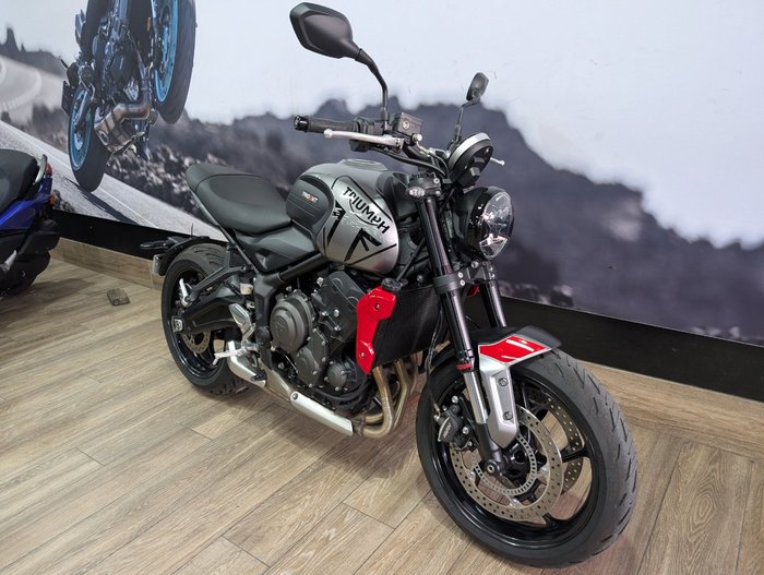 2023 Triumph TRIDENT 660 Black