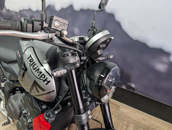 2023 Triumph TRIDENT 660 Black