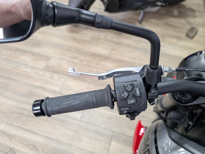 2023 Triumph TRIDENT 660 Black