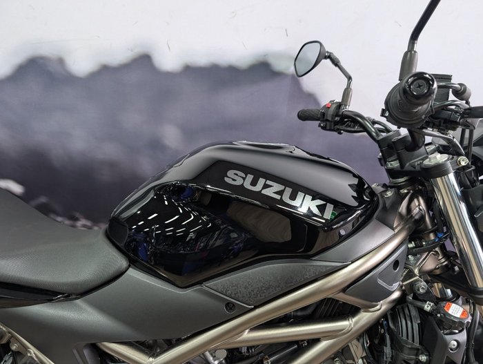 2023 Suzuki SV650 Black