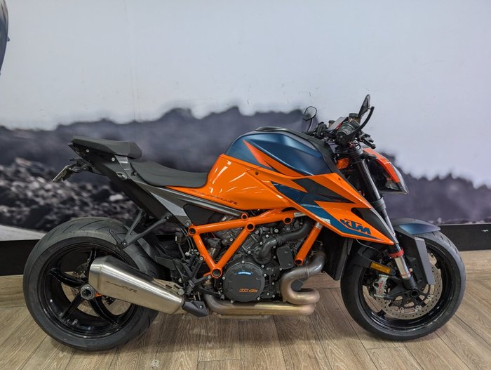 2021 Ktm 1290 SUPER DUKE R ORANGE