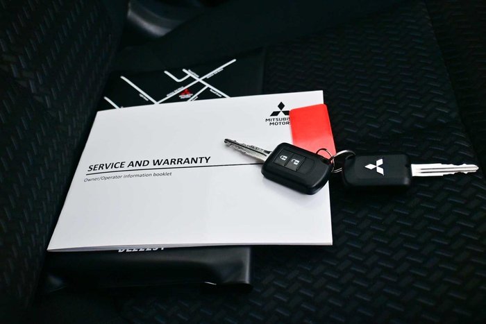 2025 Mitsubishi Eclipse Cross ES