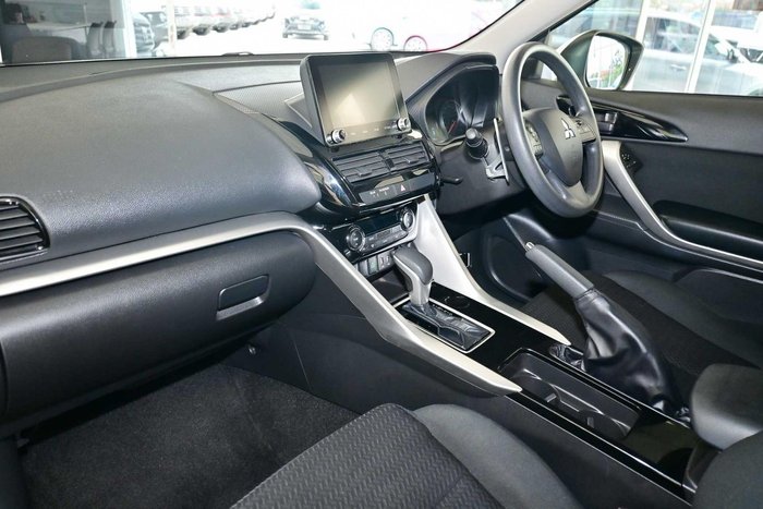2025 Mitsubishi Eclipse Cross ES
