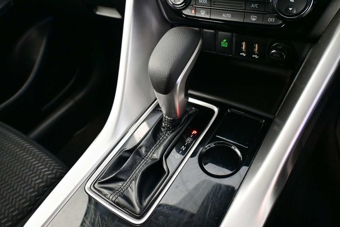 2025 Mitsubishi Eclipse Cross ES