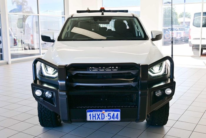 2022 Isuzu D-MAX LS-M