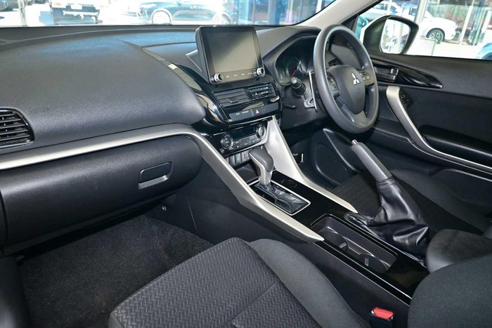 2025 Mitsubishi Eclipse Cross ES