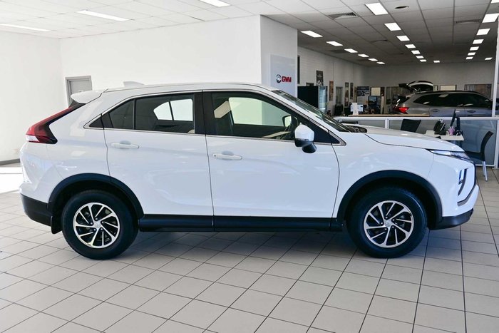 2025 Mitsubishi Eclipse Cross ES