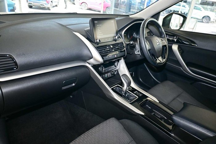 2025 Mitsubishi Eclipse Cross LS