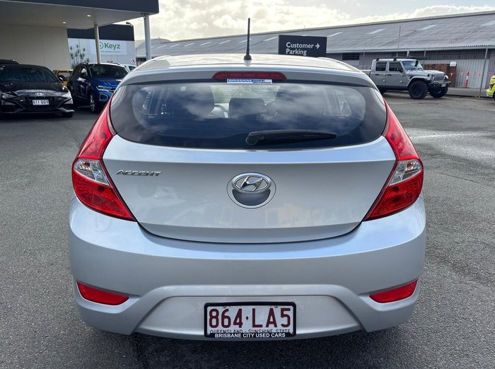 2015 Hyundai Accent Active