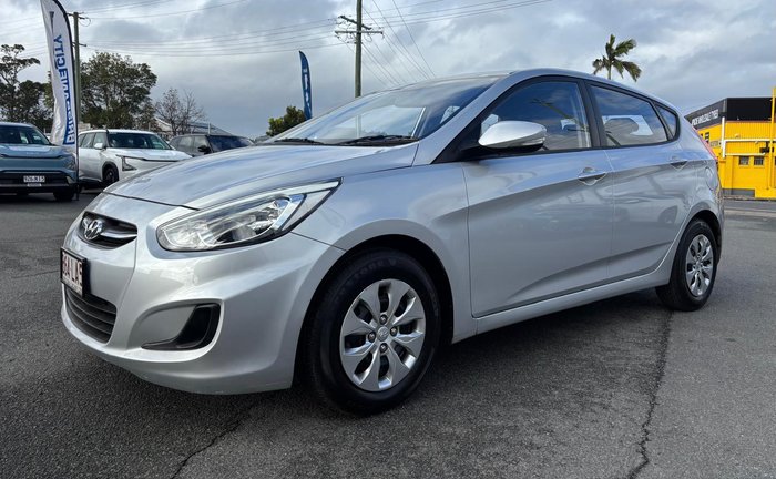 2015 Hyundai Accent Active