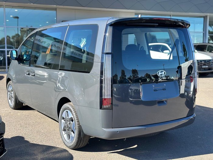 2026 Hyundai STARIA