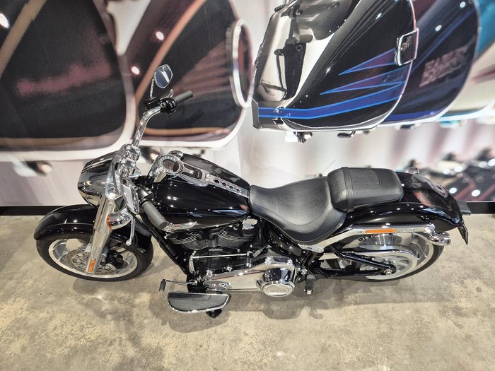 2023 Harley-Davidson Fat Boy 114 (FLFBS) Softail Black