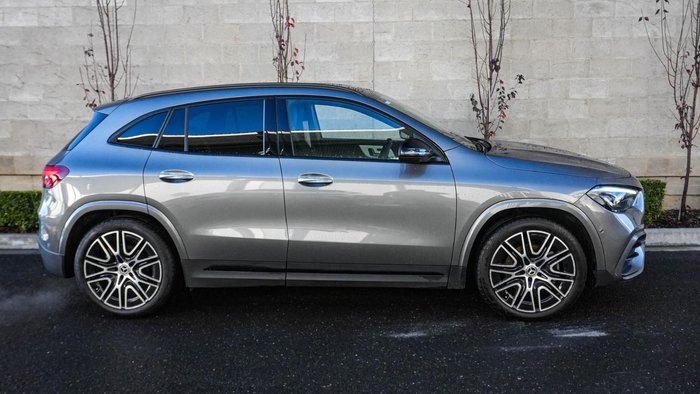 2025 Mercedes-Benz GLA-Class