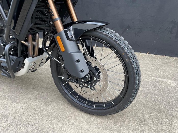2026 CFMOTO 450MT MT Black
