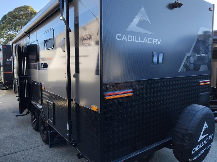2026 Cadillac RV Gaia Family Triple Bunk 21.6Ft With Full Victron Package