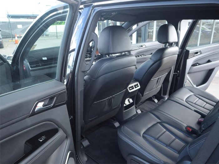 2025 KGM Rexton ELX