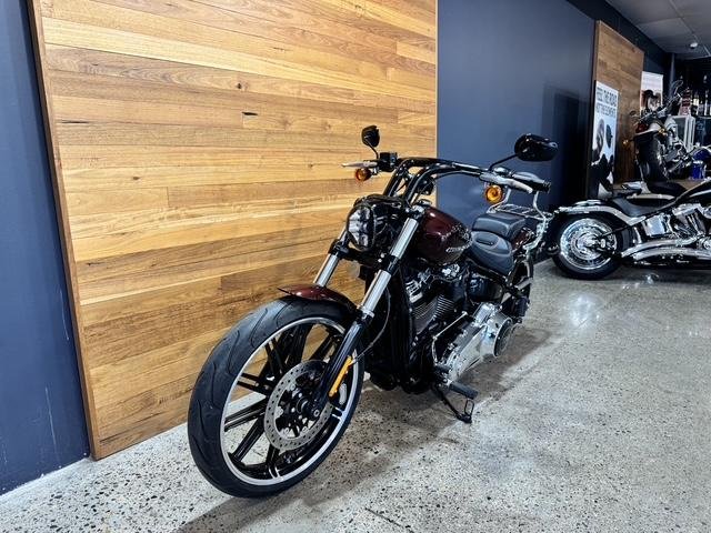 2017 Harley-Davidson Breakout 114 (FXBRS)