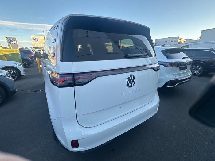 2026 Volkswagen ID. Buzz Pro BEV560