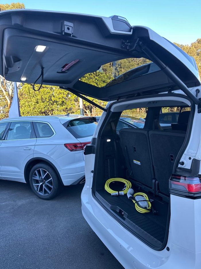 2026 Volkswagen ID. Buzz Pro BEV560