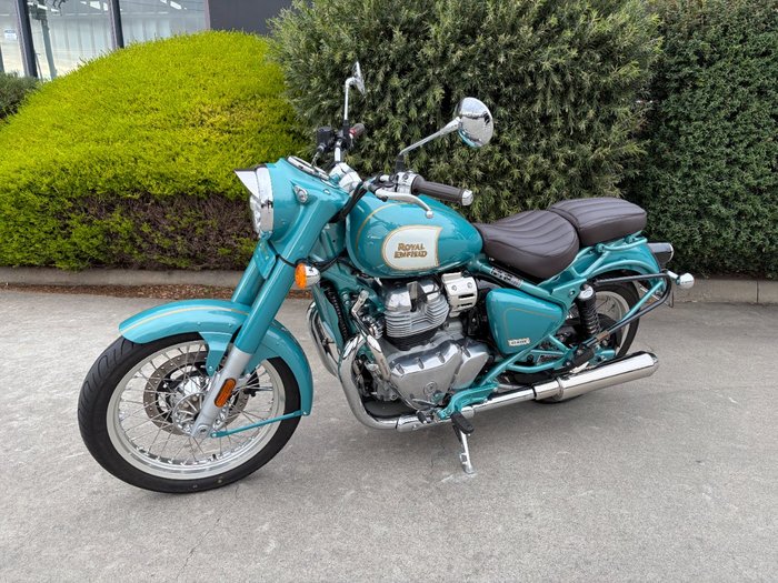 2025 Royal Enfield CLASSIC 650 Green
