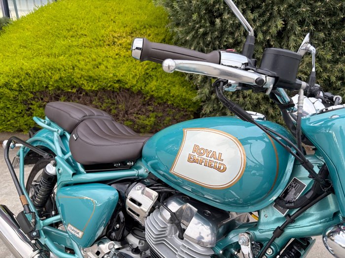 2025 Royal Enfield CLASSIC 650 Green
