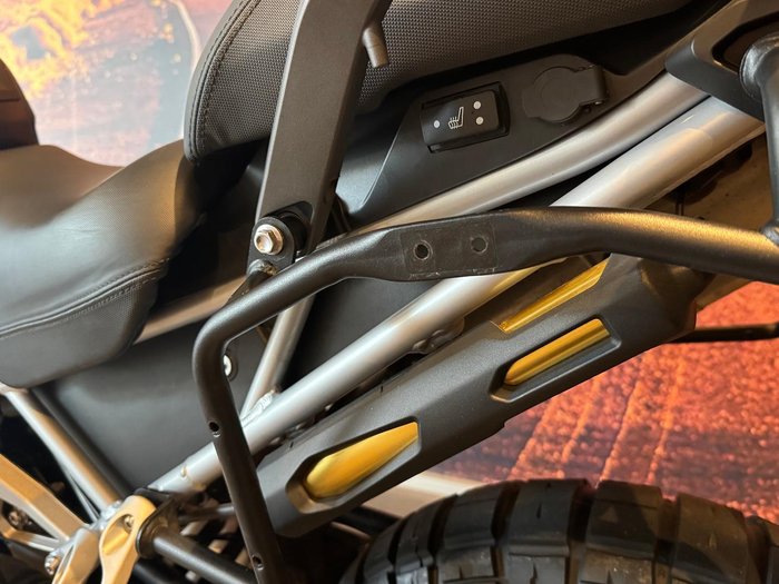 2023 Triumph Tiger 1200 Rally Explorer Tiger Black