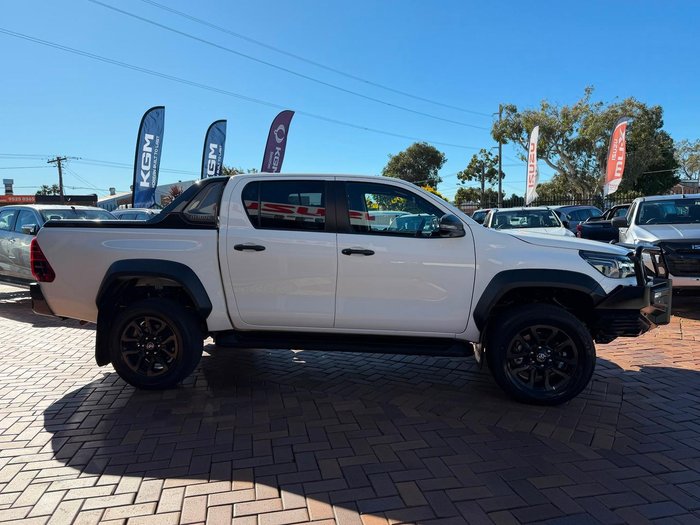 2023 Toyota Hilux Rogue