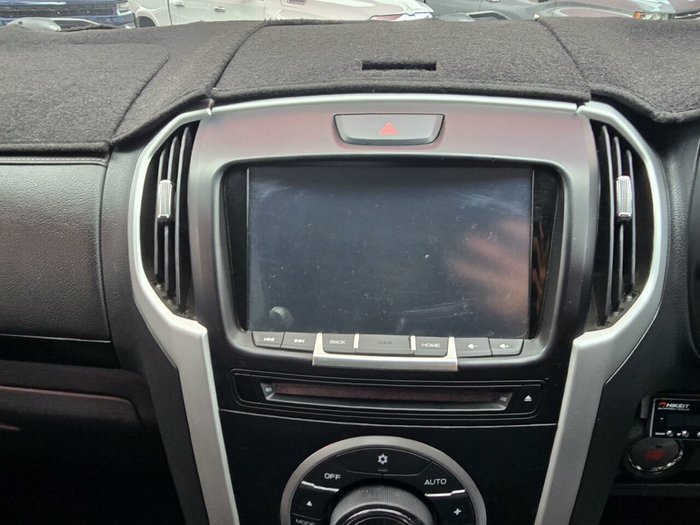 2018 Isuzu MU-X LS-T