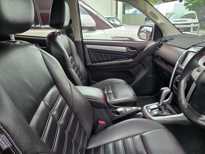 2018 Isuzu MU-X LS-T