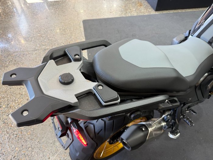 2026 BMW Motorrad 2026 BMW 1300CC R 1300 GS OPTION 719 IMPERIAL BLUE METALLIC