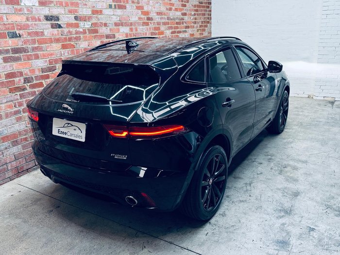 2018 Jaguar E-PACE P250 R-Dynamic S