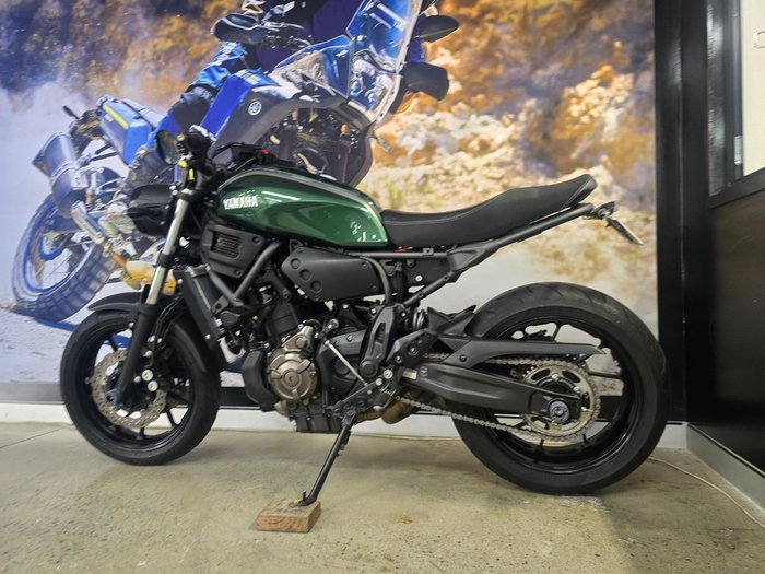 2016 Yamaha XSR700 BLACK