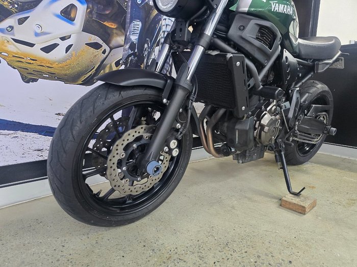 2016 Yamaha XSR700 BLACK