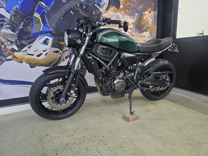 2016 Yamaha XSR700 BLACK