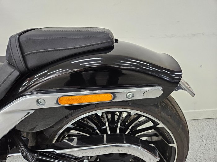 2024 Harley-davidson FXBR BREAKOUT (117) Black