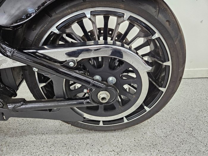 2024 Harley-davidson FXBR BREAKOUT (117) Black