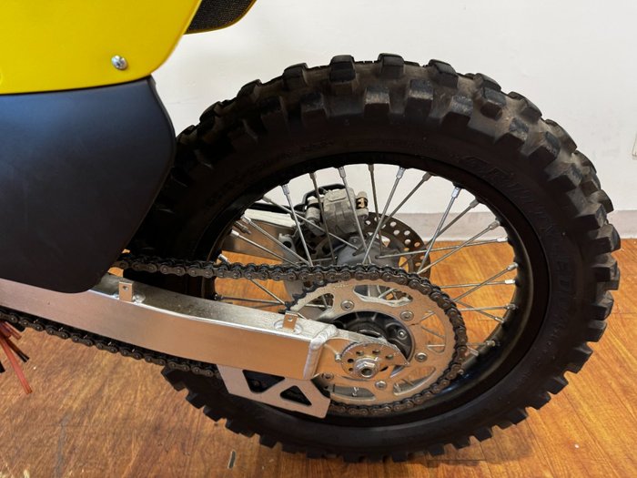 2025 Suzuki DR-Z400E YELLOW