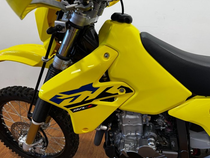 2025 Suzuki DR-Z400E YELLOW