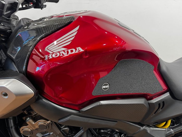 2019 Honda CB650R RED