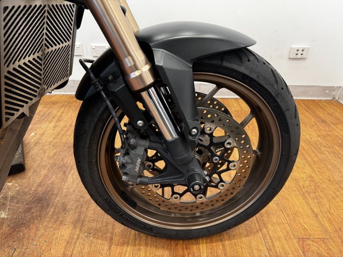 2019 Honda CB650R RED
