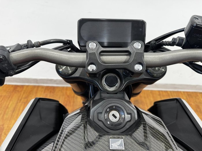 2019 Honda CB650R RED