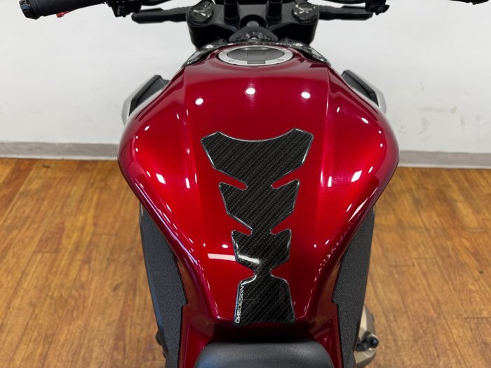 2019 Honda CB650R RED