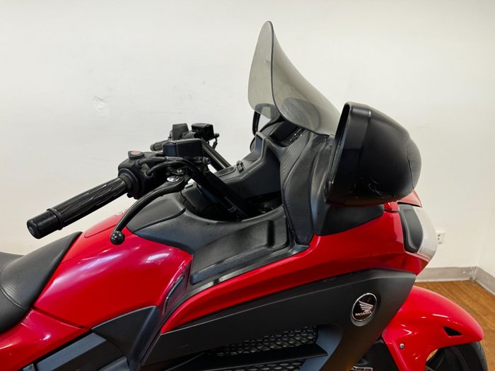 2013 Honda GL1800 (GL1800A) GOLDWING RED