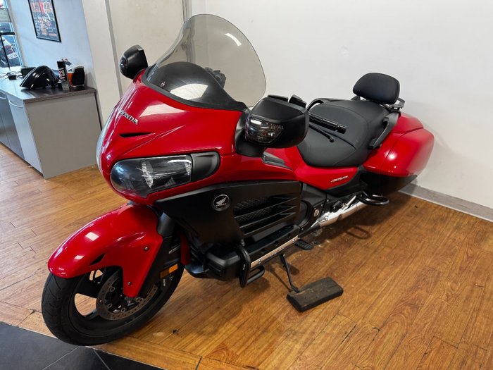 2013 Honda GL1800 (GL1800A) GOLDWING RED