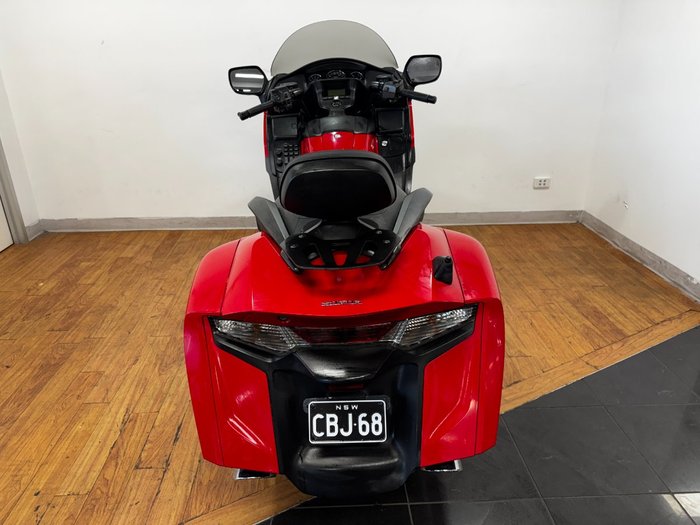2013 Honda GL1800 (GL1800A) GOLDWING RED