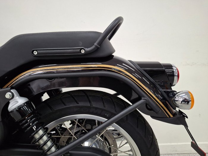 2026 Royal Enfield Bullet 650 Black