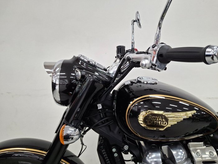 2026 Royal Enfield Bullet 650 Black