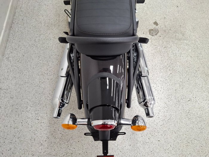 2026 Royal Enfield Bullet 650 Black