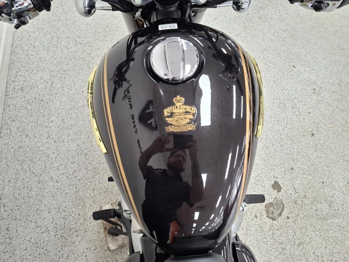 2026 Royal Enfield Bullet 650 Black